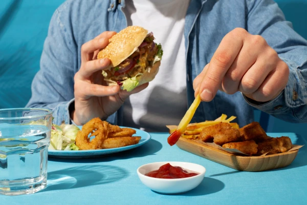 Avoid excessive oily food Avoid excessive oily food